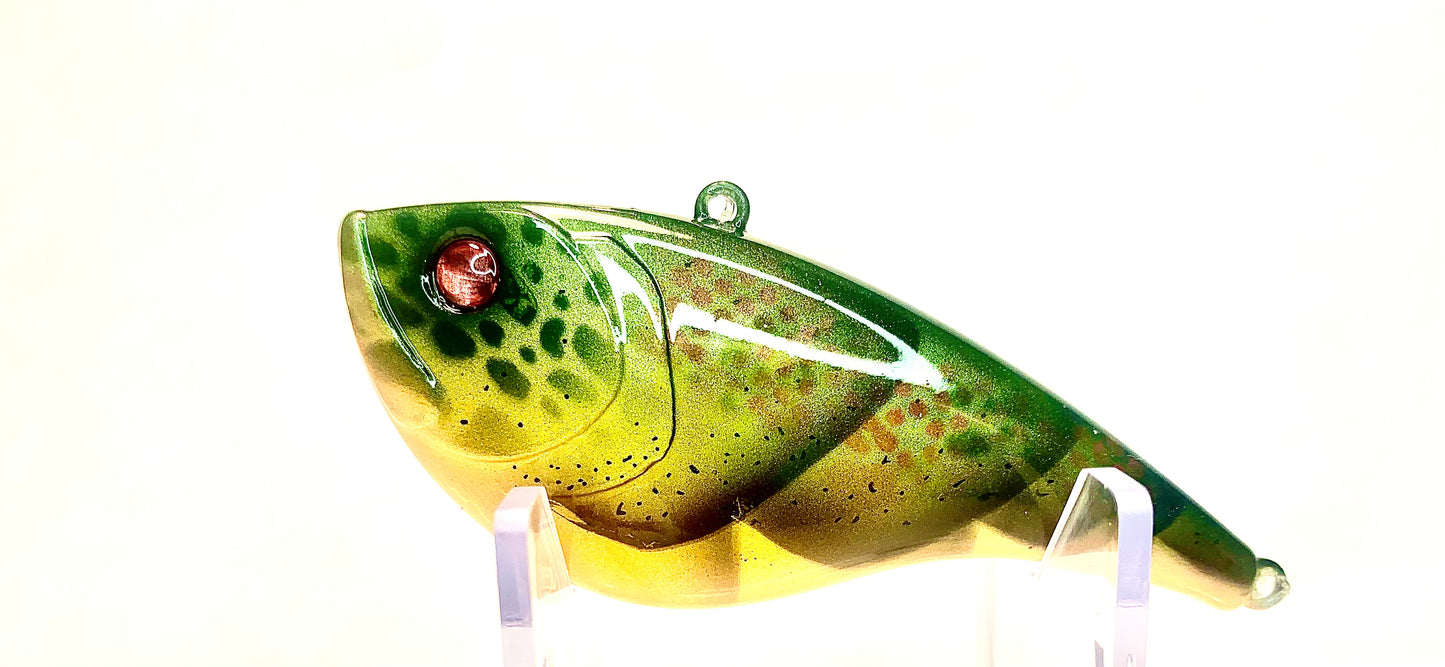 Lipless Crank Bait “The Magician”